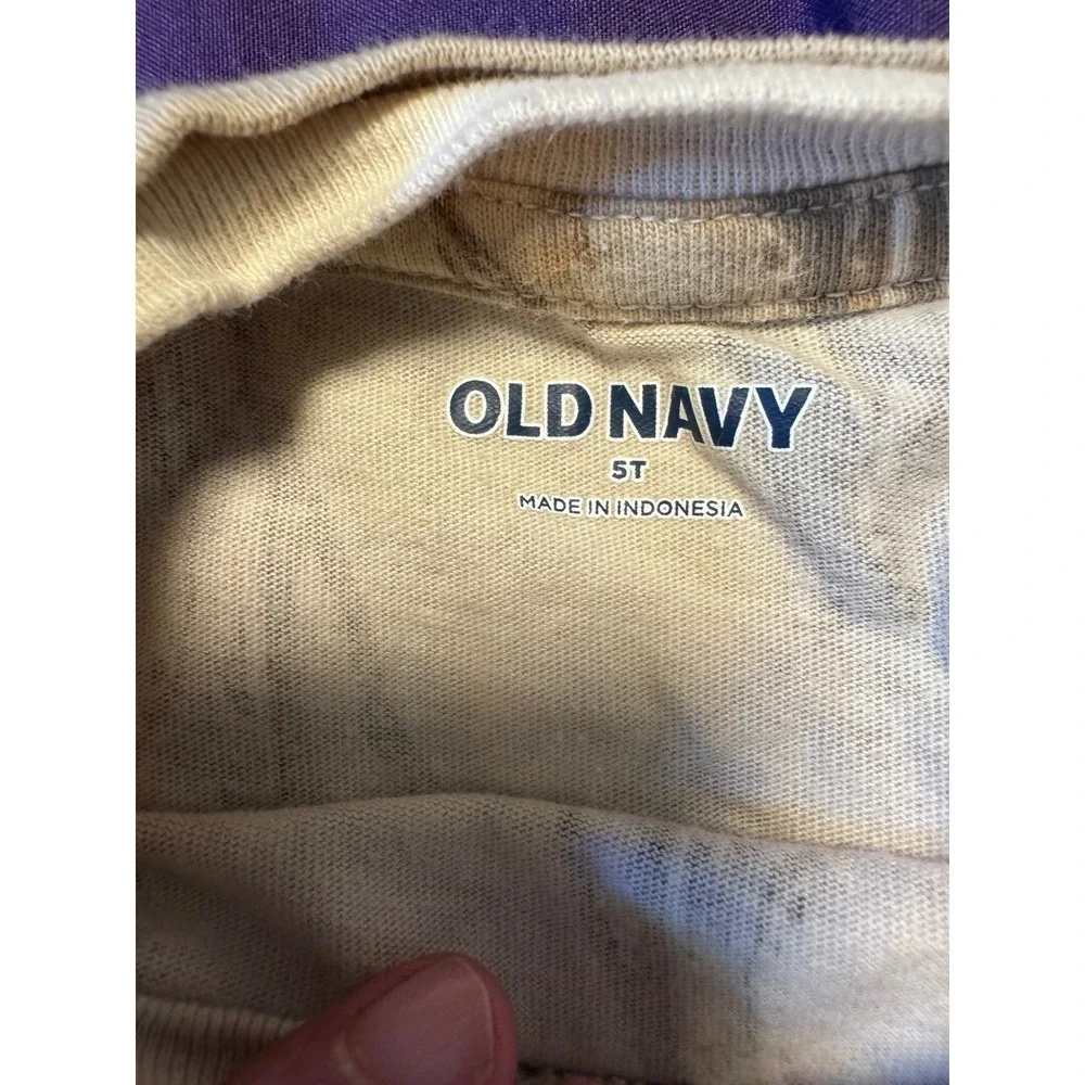 Old Navy Boys Size 5T 5 Plaid Fleece Pullover and Camo Layered Tee Bundle 2pc